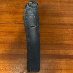 American Eagle Outfitters jeans Size 4 Super Stretch Reg Denim Distressed